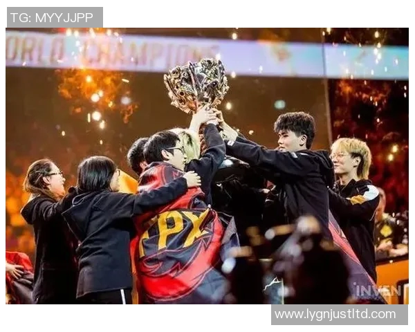 电竞传奇之路FPX从默默无闻到巅峰之战的成长历程实时新闻